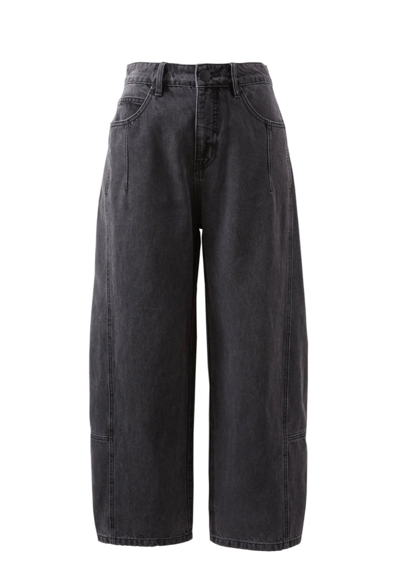 Darted Barrel Jean Faded Black