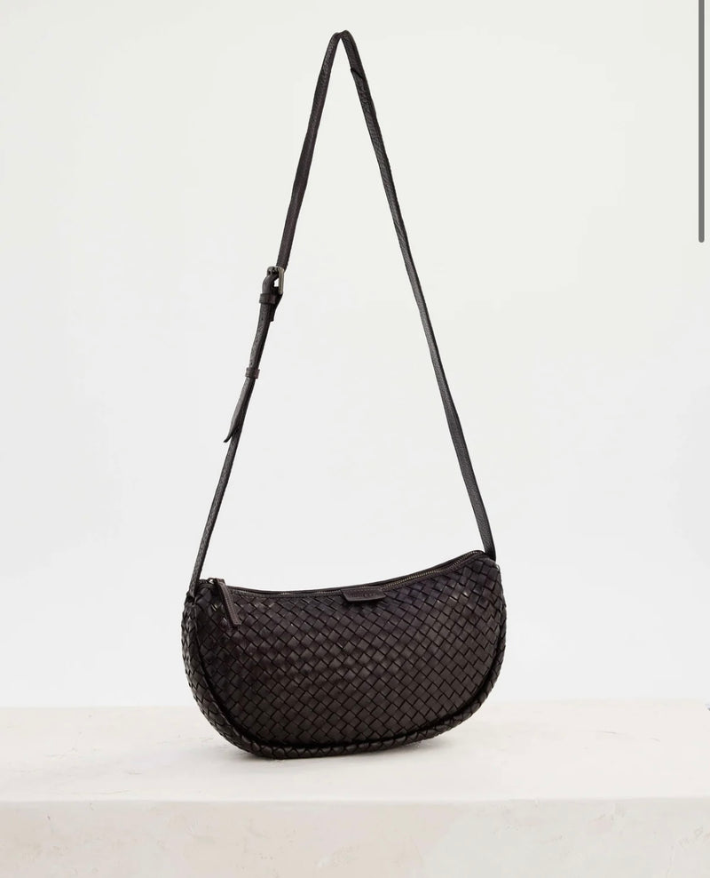 Basque sling Chocolate Leather Bag