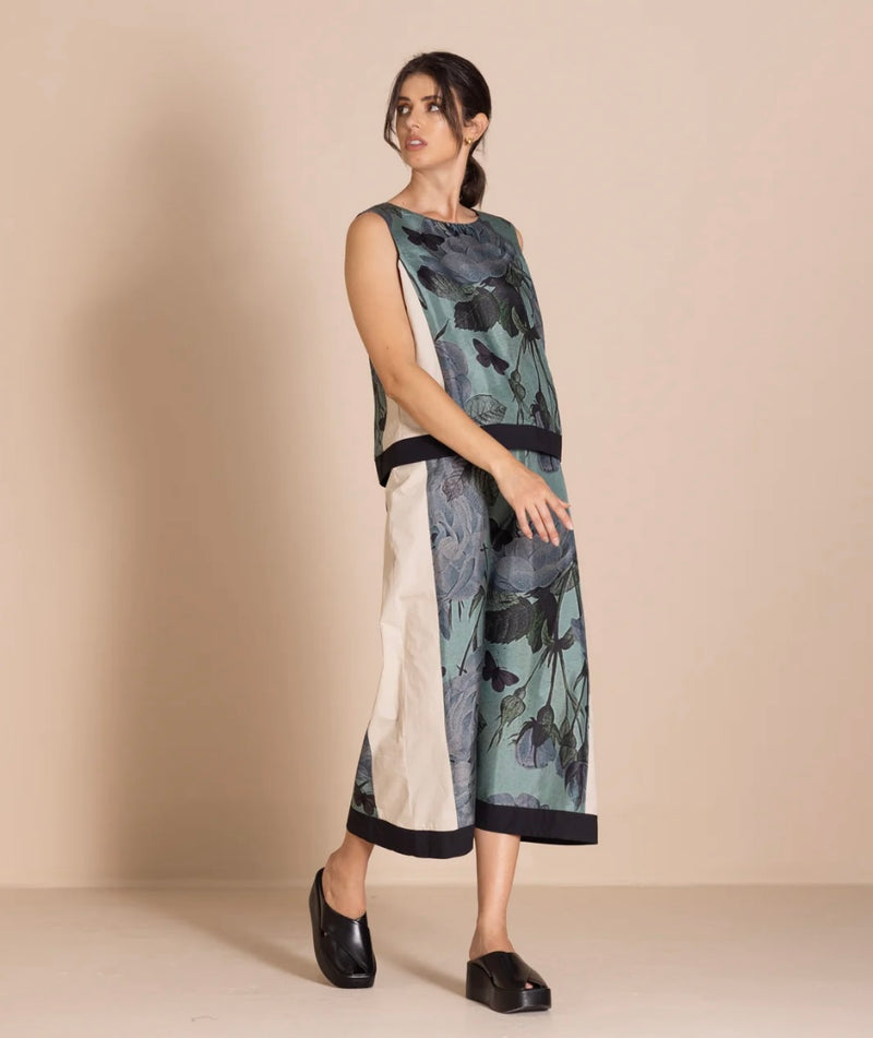 Butterfly Panel Top