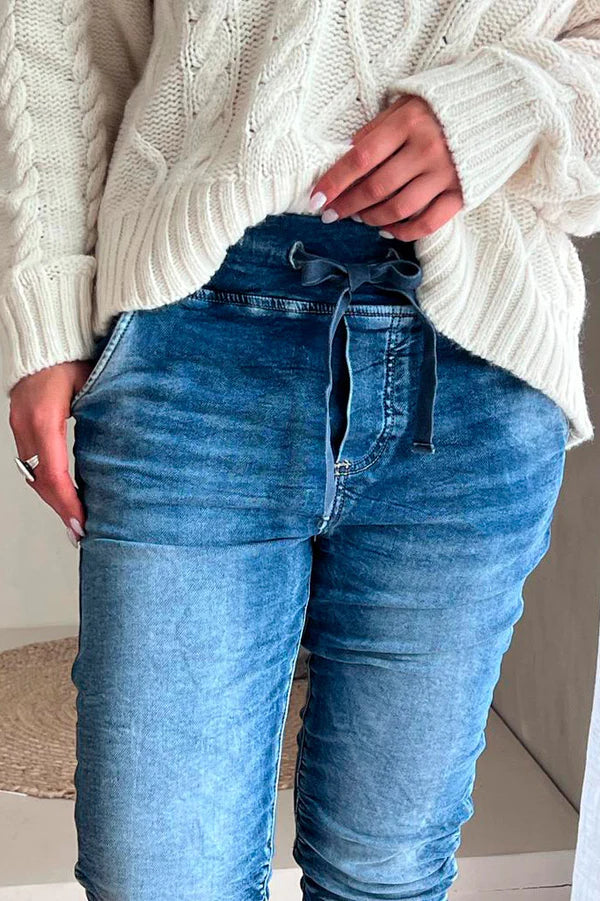 Perfect Denim Jogger - Mid Wash