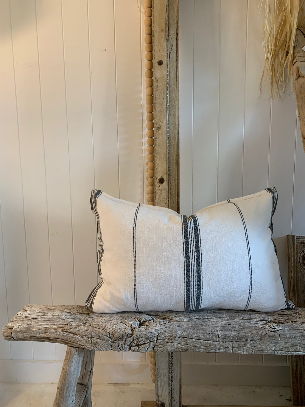 Stripe Slub Cush - White