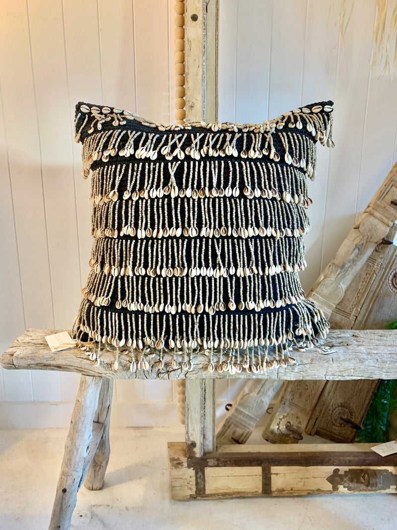 Black Shell Cushion