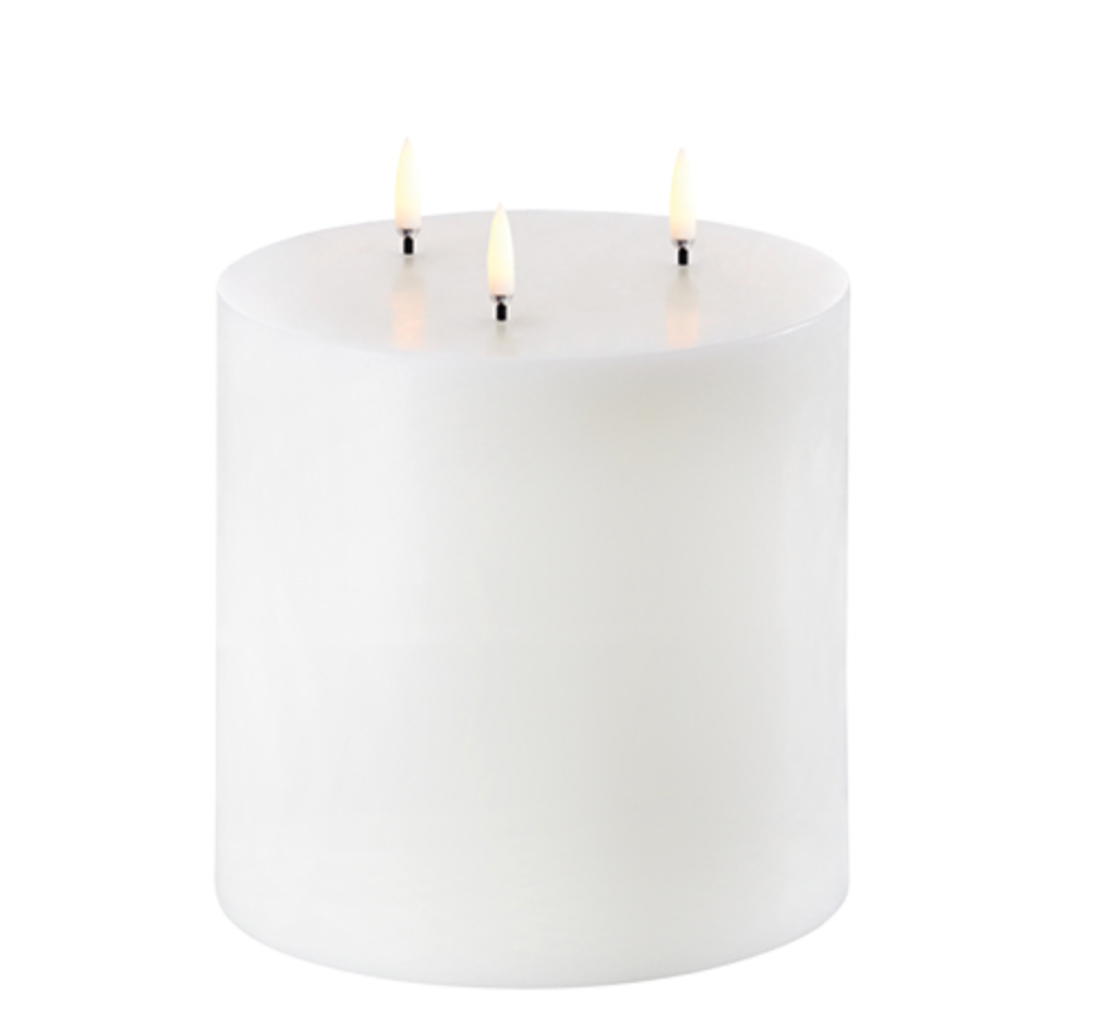 UYUNI Tripe Wick Pillar Candle- Nordic White (15.2cm x 15.2cm)