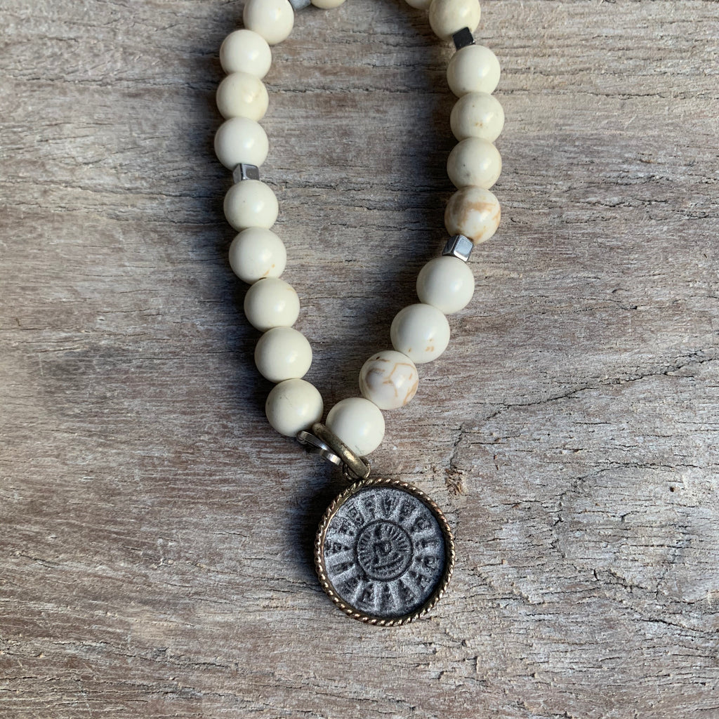 Shanti Buddha 10 Bracelet  White Howlite